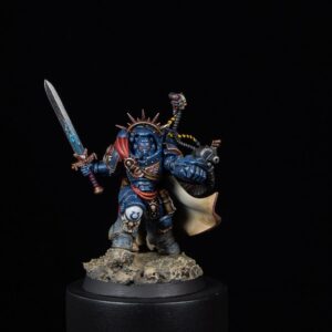 Warhammer 40,000 - Ultramarines Captain in Gravis Armour