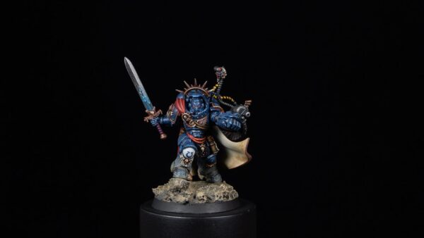 Ultramarines Captain in Gravis Armour